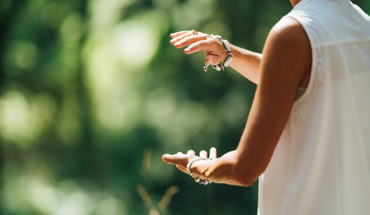 Why Mindfulness Meditation Makes You Sleepy: Causes & Staying Alert